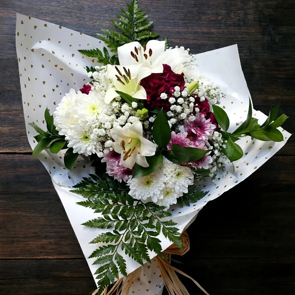 Ramo de flores variadas, flor variada